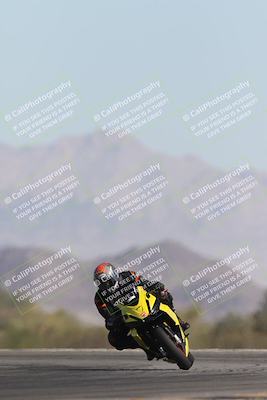 media/Oct-26-2025-Race Pace (Sun) [[c1447ca738]]/Non Verified (1st 20 Minutes of every Hour)/4-Turn 14 (1110am)/